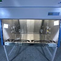 Thermo Scientific 1300 Series A2 6' Biosafety Cabinet image 2